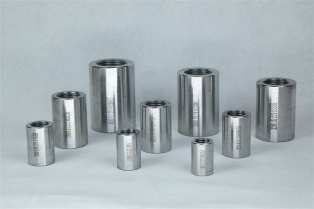 荔波<font style='color:red'>直螺纹套筒</font>批发